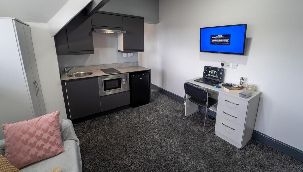 Free Parking Cosy Studios Close To City And Qe And Uob! 버밍엄 객실 사진