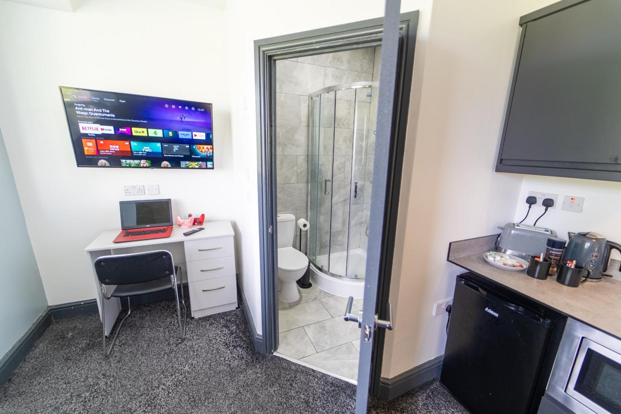 Free Parking Cosy Studios Close To City And Qe And Uob! 버밍엄 객실 사진