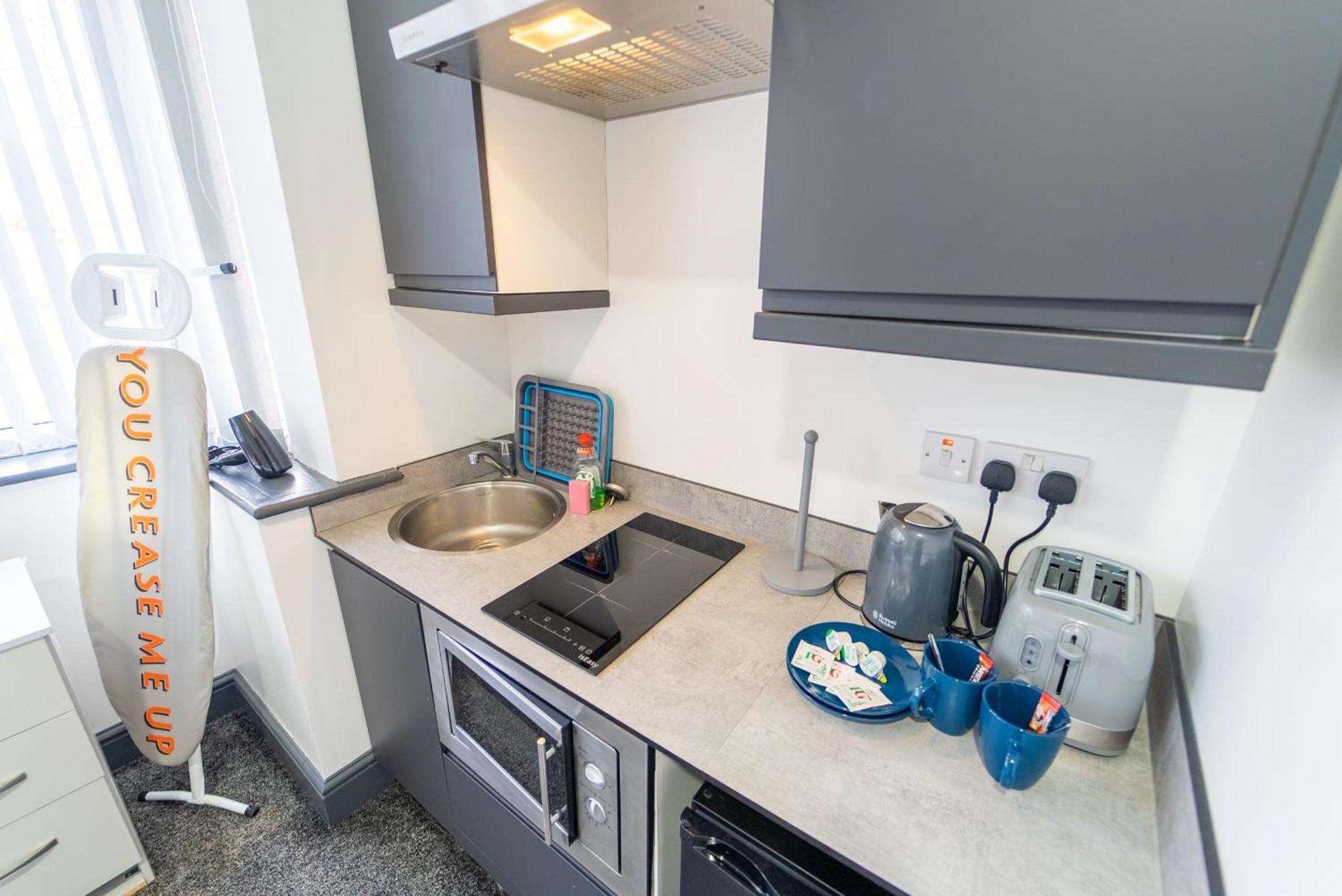 Free Parking Cosy Studios Close To City And Qe And Uob! 버밍엄 객실 사진