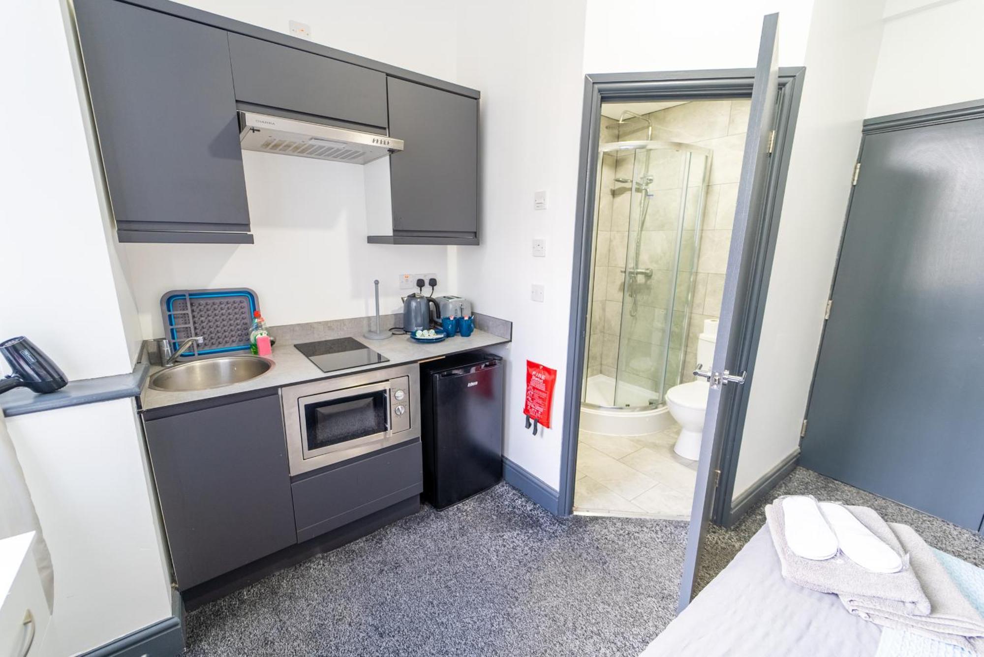 Free Parking Cosy Studios Close To City And Qe And Uob! 버밍엄 객실 사진